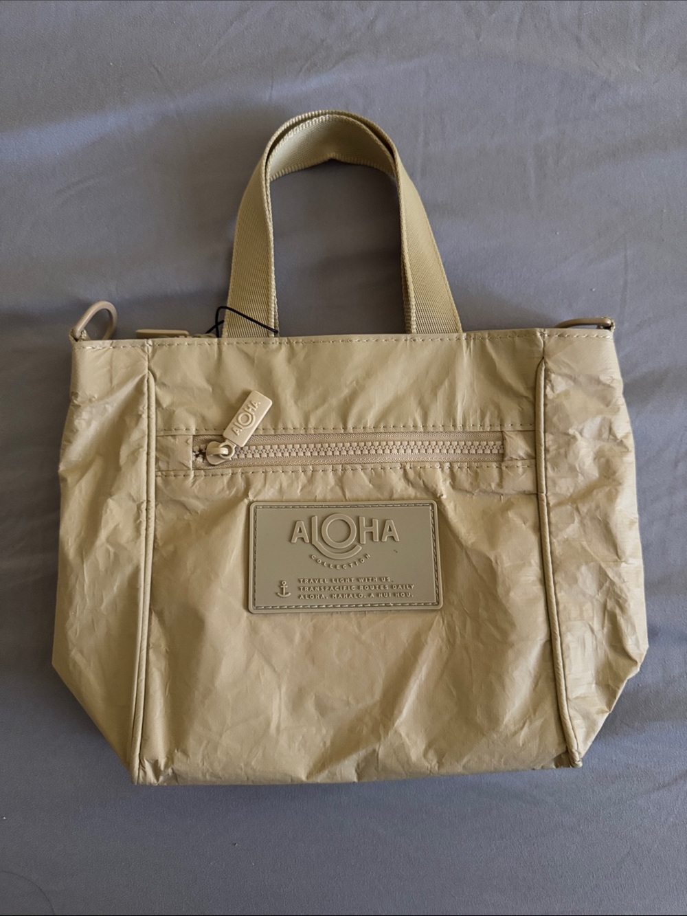 ALOHAS Beige Nylon Tote with Zip Pocket